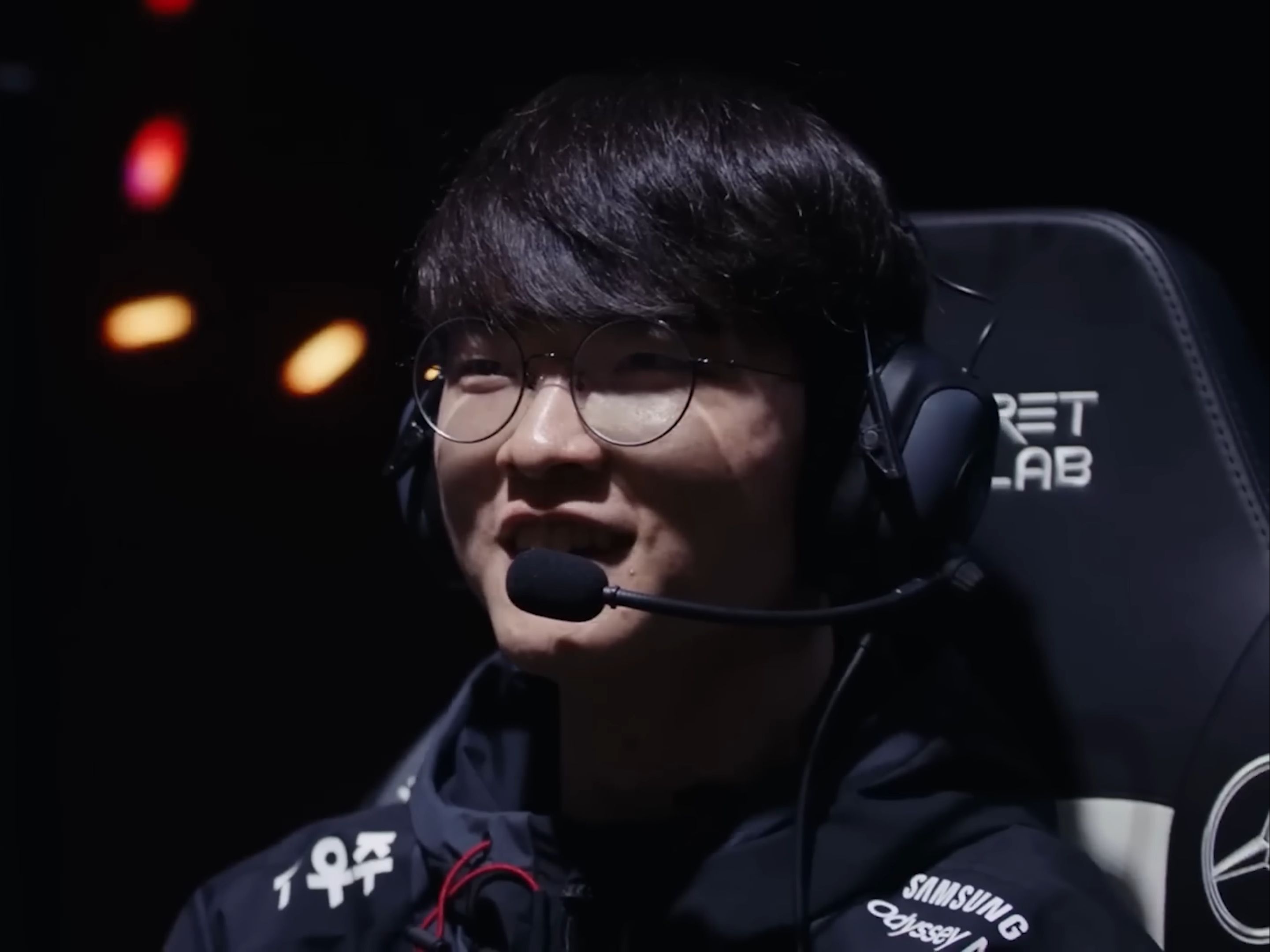 LPL夏季赛W6D1：Yanxiang初战遇Jiejie，香克斯对位海超