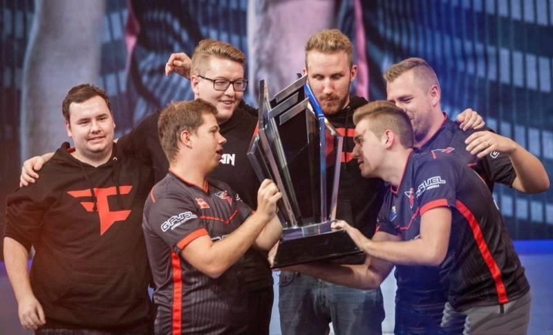 ZETA DIVISION GC 玩家 suzu 宣布寻找新战队