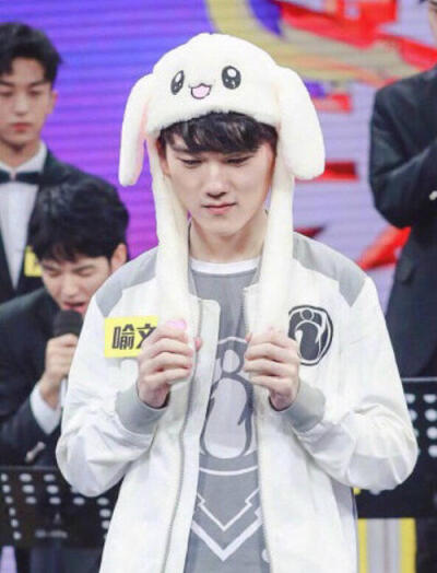 Invictus Gaming 发布新赛季阵容：这里的每个名字都闪耀着光芒