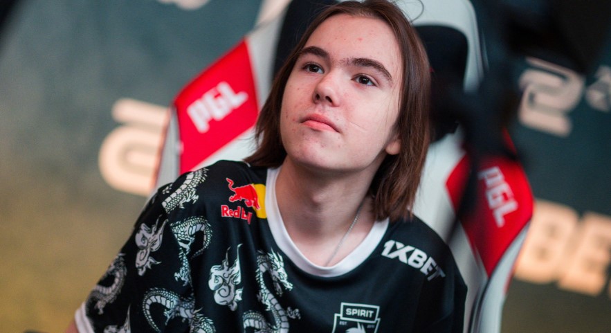 Viper 祝贺了 Zeus ：感谢你今天的精彩表现，祝你生日快乐🎂